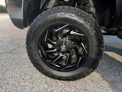 Used 2013 GMC Sierra 2500 SLE w/ Snow Plow Prep Package image 25