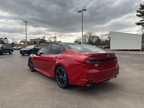 Used 2025 Toyota Camry XSE w/ Premium Plus Package image 5