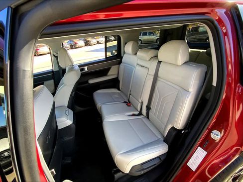 Used 2025 Hyundai Santa Fe SEL image 20