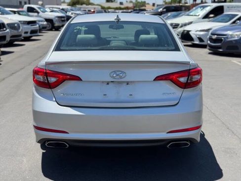 Used 2016 Hyundai Sonata Sport w/ Option Group 1V FWD image 4