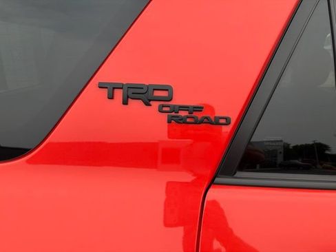 Used 2024 Toyota 4Runner TRD Off-Road Premium w/ Moonroof Package AWD/4WD image 9