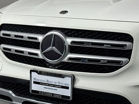 Certified 2022 Mercedes-Benz GLB 250 4MATIC image 13