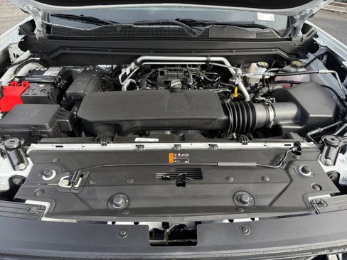 New 2026 GMC Canyon Elevation w/ Convenience Package image 20