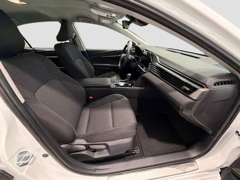 Certified 2025 Toyota Camry LE w/ Convenience Package image 23