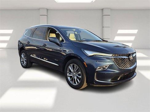 Certified 2023 Buick Enclave Avenir w/ Avenir Technology Package image 7
