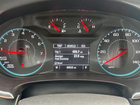 Used 2020 Chevrolet Malibu LT FWD image 27