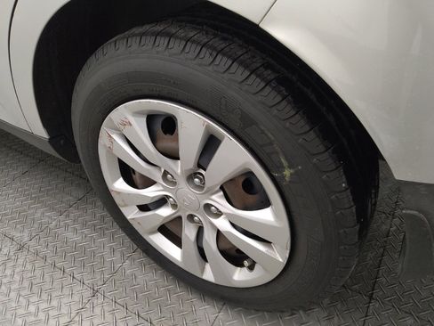Used 2021 Kia Soul LX FWD image 31