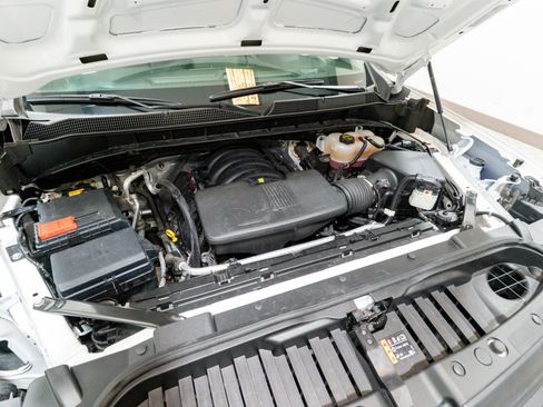 Used 2024 Chevrolet Silverado 1500 W/T image 30