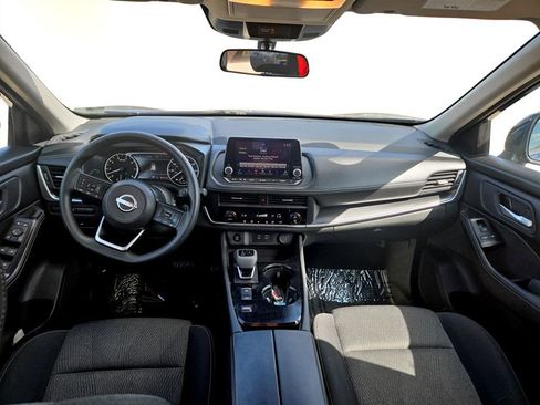 Used 2024 Nissan Rogue SV FWD image 13
