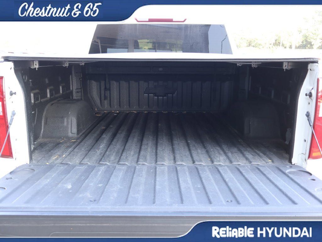 Used 2022 Chevrolet Silverado 1500 RST AWD/4WD image 14