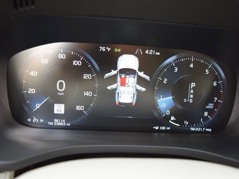 Used 2018 Volvo XC60 T5 Inscription w/ Luxury Seat Package image 70