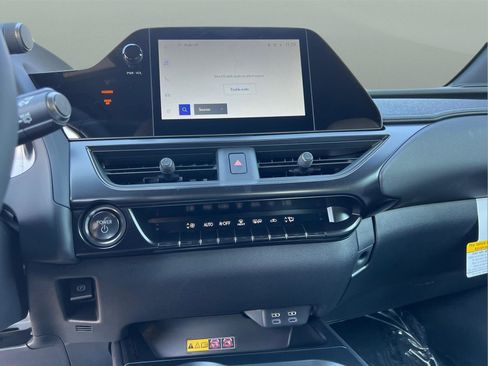 New 2025 Lexus UX 300h FWD image 17