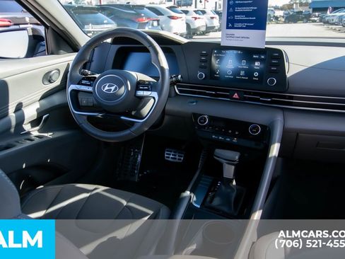 Certified 2025 Hyundai Elantra Sport image 11