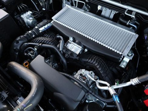 New 2026 Subaru Ascent Limited AWD/4WD image 32