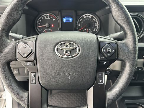 Used 2023 Toyota Tacoma SR AWD/4WD image 16