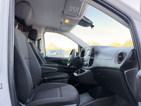 Used 2018 Mercedes-Benz Metris image 21