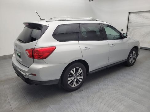 Used 2018 Nissan Pathfinder S FWD image 10