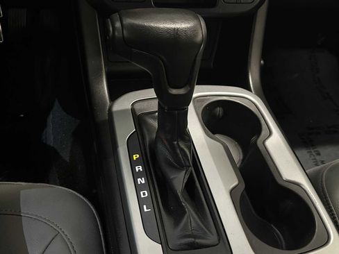 Used 2019 Chevrolet Colorado LT w/ Luxury Package, Chrome image 16