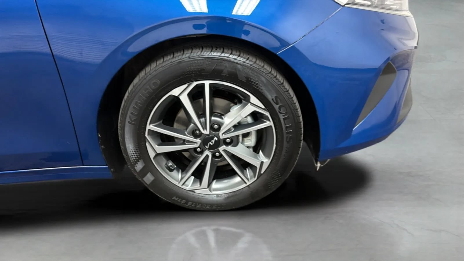 Used 2023 Kia Forte LXS FWD image 24