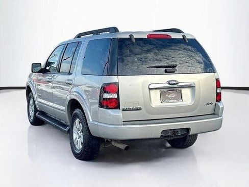 Used 2008 Ford Explorer XLT image 7