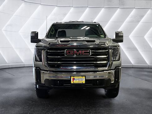 Used 2024 GMC Sierra 3500 SLT AWD/4WD image 9