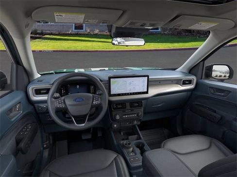 New 2025 Ford Maverick Lariat w/ Black Appearance Package image 9