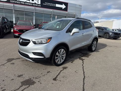 Used 2017 Buick Encore Preferred image 2