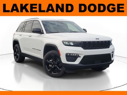 Used 2024 Jeep Grand Cherokee Limited w/ Black Appearance Package