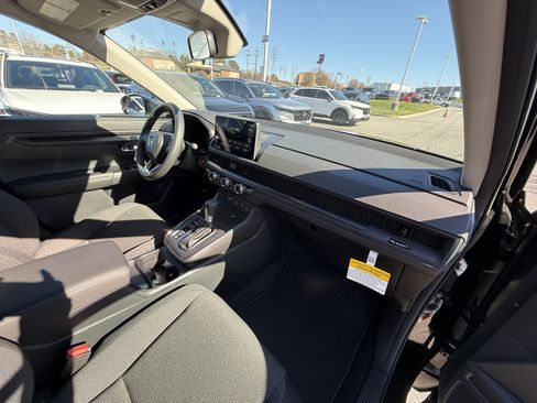 New 2026 Honda CR-V LX image 33