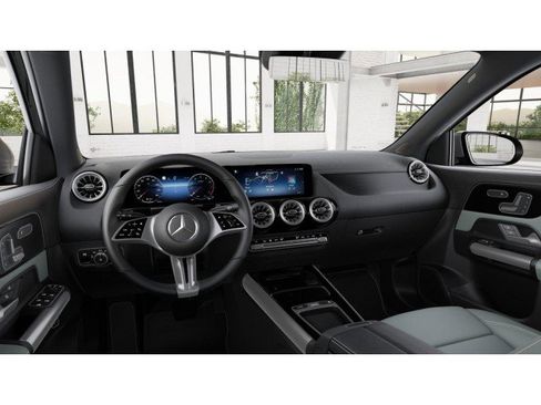 New 2026 Mercedes-Benz GLA 250 GLA 250 image 3