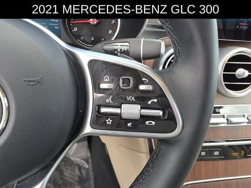 Used 2021 Mercedes-Benz GLC 300 image 27