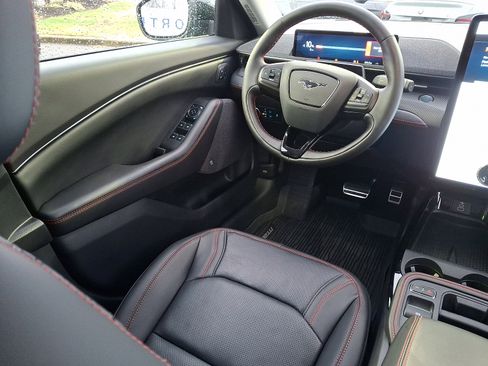 Certified 2025 Ford Mustang Mach-E Premium w/ Sport Appearance Package image 14