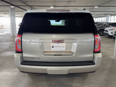 Used 2015 GMC Yukon XL SLT AWD/4WD image 8