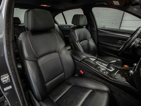 Used 2015 BMW 535i xDrive Sedan image 25