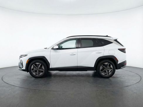 Used 2025 Hyundai Tucson SEL FWD image 5
