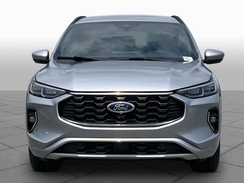 Certified 2023 Ford Escape ST-Line Elite AWD/4WD image 4