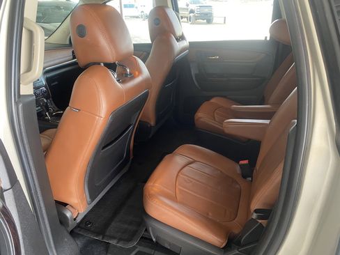 Used 2017 Chevrolet Traverse Premier image 11