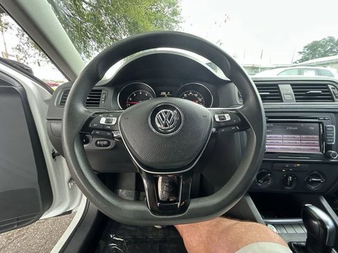 Used 2015 Volkswagen Jetta S w/ Welcome Package FWD image 15