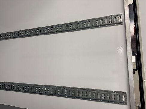 Used 2023 Mercedes-Benz Sprinter 3500 image 26