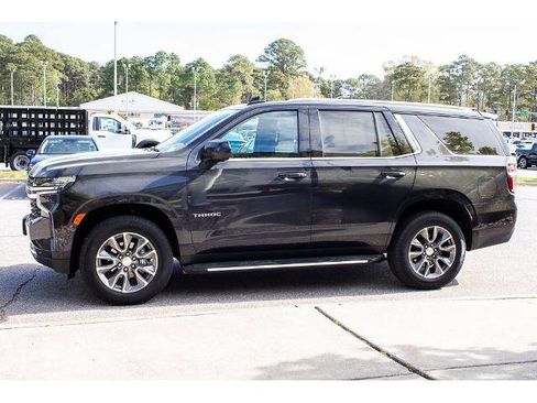 Used 2024 Chevrolet Tahoe LS w/ Driver Alert Package AWD/4WD image 3