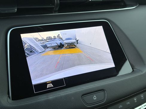 Certified 2023 Cadillac XT4 Premium Luxury w/ Driver Assist Package image 20