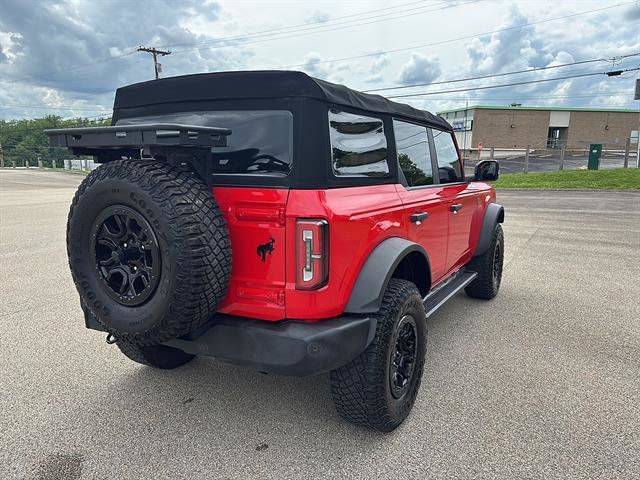 Certified 2022 Ford Bronco Wildtrak AWD/4WD image 4