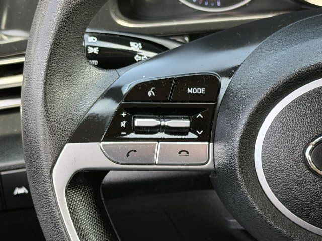 Used 2021 Hyundai Elantra SEL FWD image 12