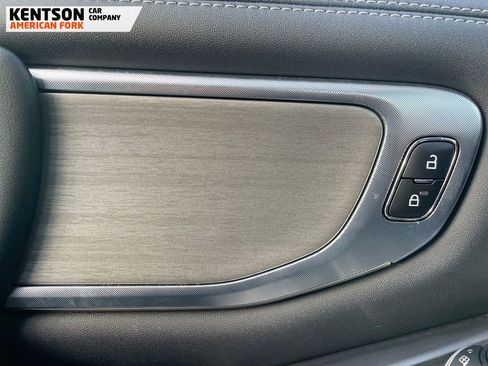 Used 2025 Ford Expedition Max Platinum AWD/4WD image 26