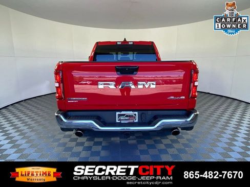 Used 2025 RAM 1500 Big Horn AWD/4WD image 6