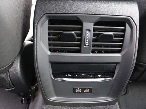 New 2026 BMW 430i xDrive w/ M Sport Package image 38