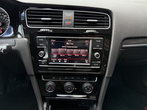 Used 2019 Volkswagen GTI Rabbit Edition FWD image 22