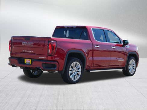 Used 2021 GMC Sierra 1500 Denali w/ Denali Ultimate Package AWD/4WD image 7