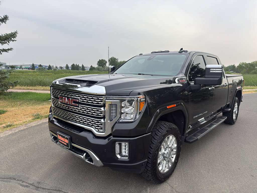 Used 2020 GMC Sierra 3500 Denali w/ Denali Ultimate Package AWD/4WD image 3