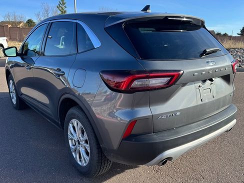 Used 2024 Ford Escape Active image 4